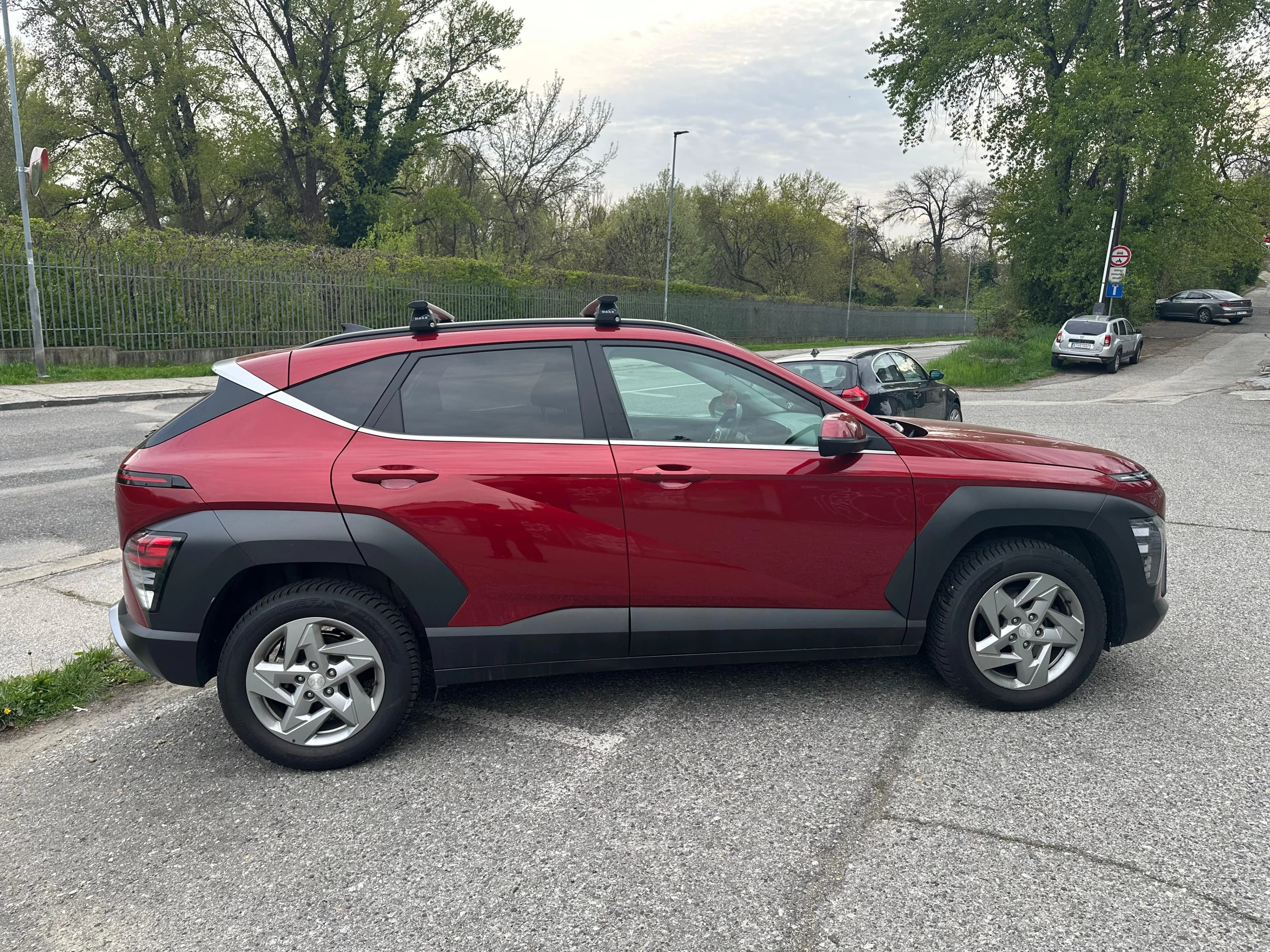 Hyundai Kona — foto 1