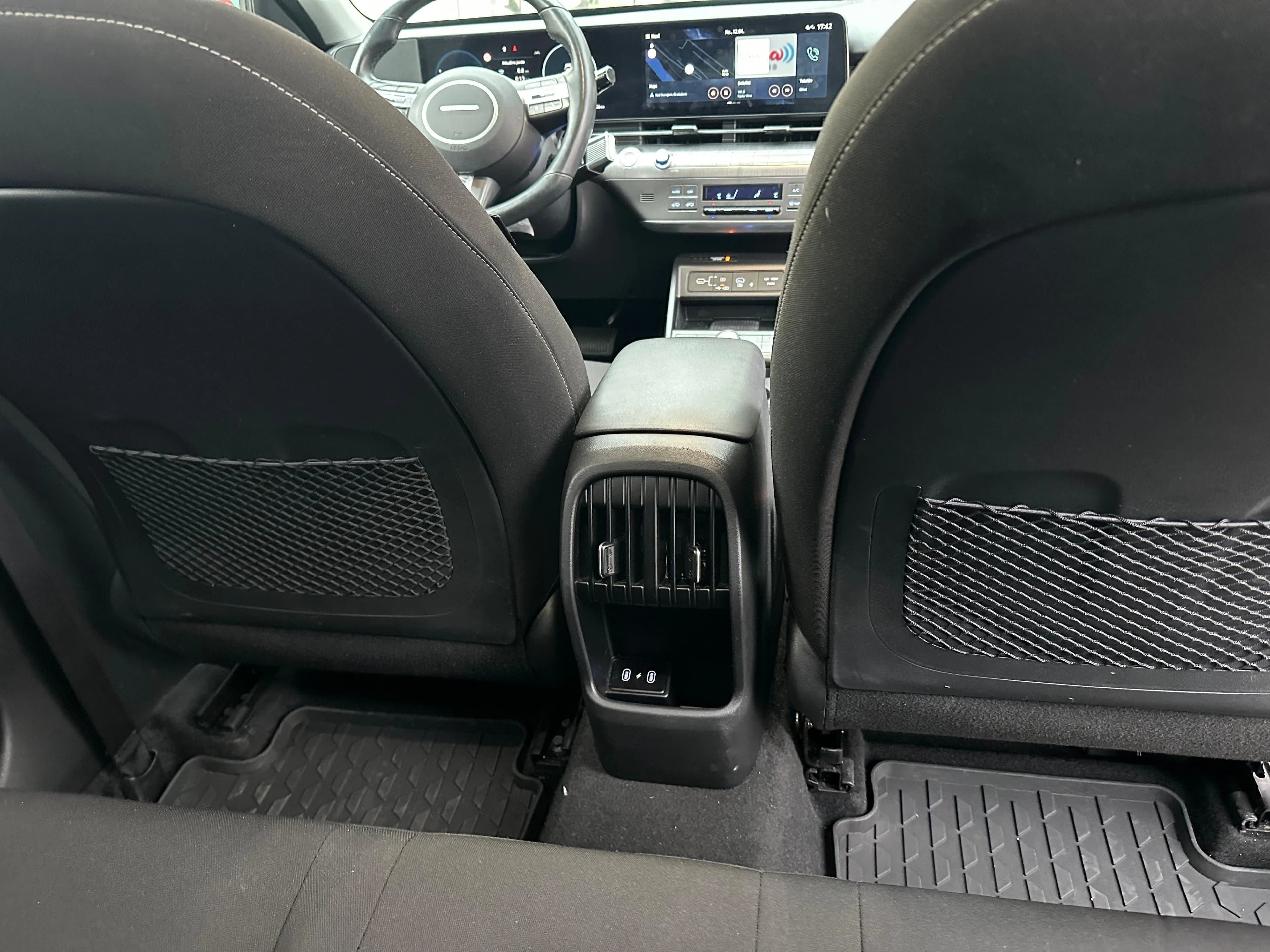 Hyundai Kona — foto 7